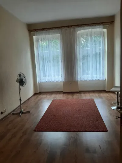 wynajmę studentom mieszkanie we Wrocławiu - miniatura 3