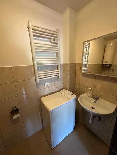Wynajmę mieszkanie 40 m² – Katowice | Wysoki parter | Od zaraz - miniatura 5