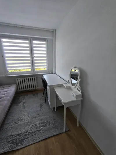 Duzy pokój na wynajem,LSM, cena ze wszystkim, dla studentów - miniatura 5