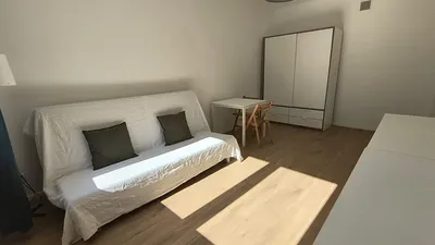 Mieszkanie jednopokojowe z oddzielną kuchnią - miniatura 2