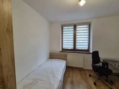 Pokój – Katowice-Ligota, ul. Kołobrzeska 5 cena za całość - miniatura 4