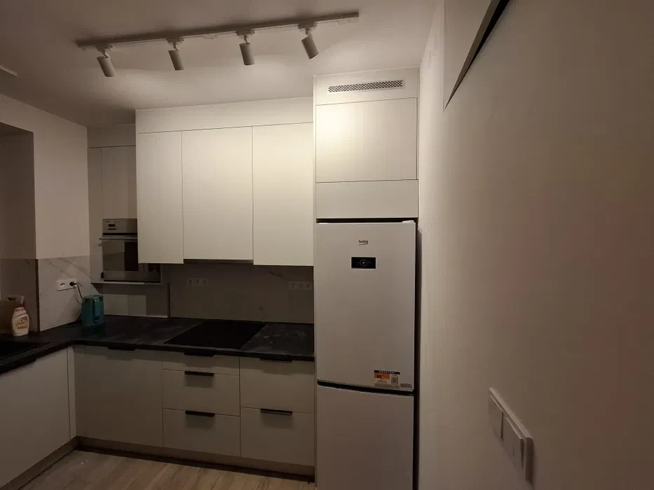 Pokój wynajmę w mieszkaniu trzypokokowym - 1/6