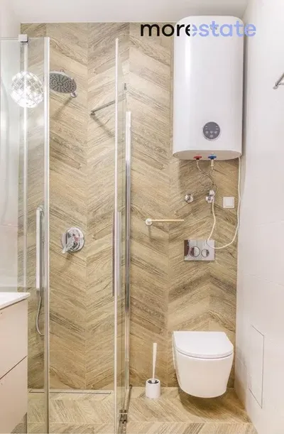 Przytulna kawalerka na Starym Mieście - miniatura 5