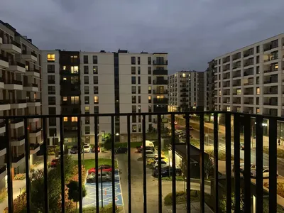 Nowe oddzielne, nieprzechodnie pokoje, duży balkon, szybki dojazd do centrum Warszawy Metro 2026 - miniatura 5