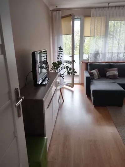 Przytulna mieszkanie 33 m2 na ul.Kurczaba-duży balkon/Kraków - miniatura 2
