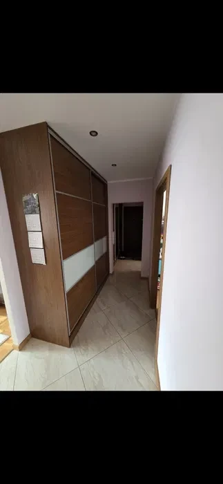 Wynajmę mieszkanie 3-pokojowe Prędocinek - 1/8