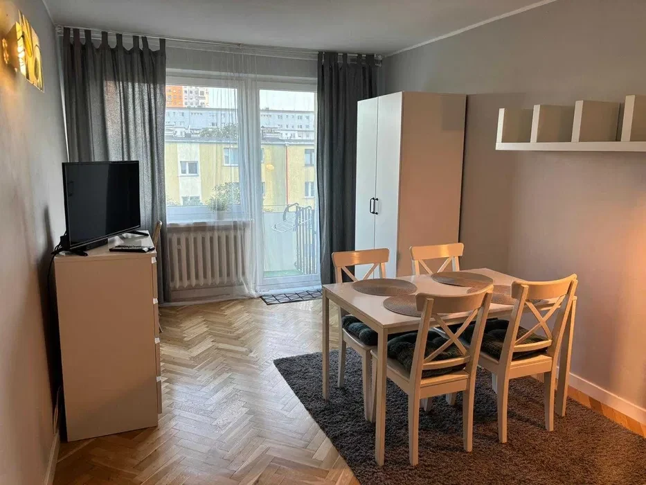PRZYMORZE | 2 NIEZALEŻNE POKOJE | balkon | Park Reagana | dla 2-3 osób - 1/8