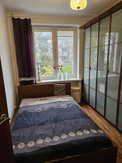 Ciepłe i słoneczne mieszkanie 2-pokojowe 48 m2 Saska Kępa | EN & pet-friendly - miniatura 4