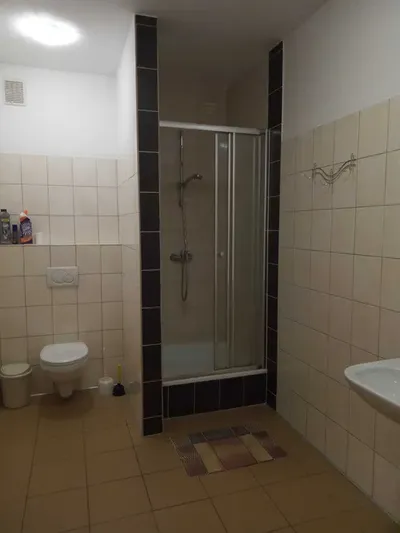 Pokój jedno i dwuosobowy dla studentów - miniatura 4