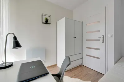 4 dostępne pokoje w mieszkaniu studenckim, blisko SKM | Gdańsk Żabianka - miniatura 4