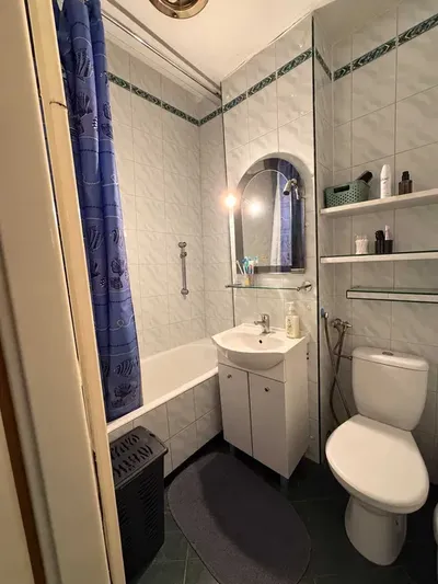 Beautiful, Bright Corner Apartment for Rent in Warsaw – Wola - miniatura 2