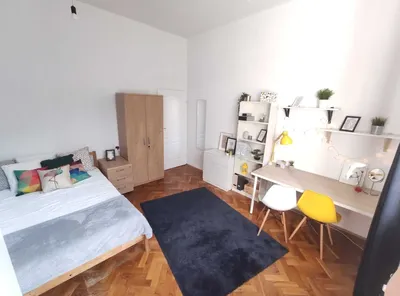 Duży pokój "Beztroskie chwile" - os. Centrum C 1, Plac Centralny, Czyżyny, Nowa Huta - miniatura 3