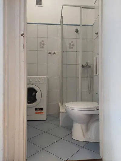 Jasna, przestronna kawalerka 34 m² | Marszałkowska I Metro Świętokrzyska | PKiN | Śródmieście - miniatura 5