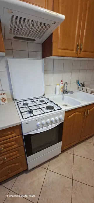 2 pokoje | 50 m² | Tarchomin | balkon | komórka lokatorska | winda | najem okazjonalny - miniatura 4