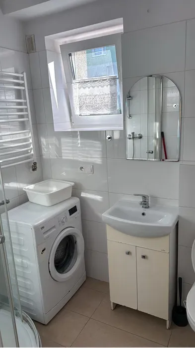 Mieszkanie 37 m² do wynajęcia – centrum Gdyni - miniatura 3