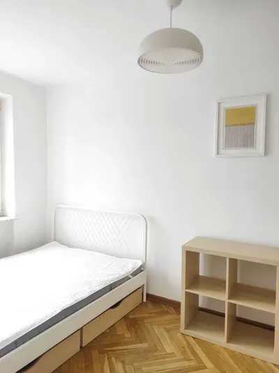 Do wynajęcia bezpośrednio mieszkanie 37 m² ul, Sanocka (Warszawa, Ochota) - miniatura 4