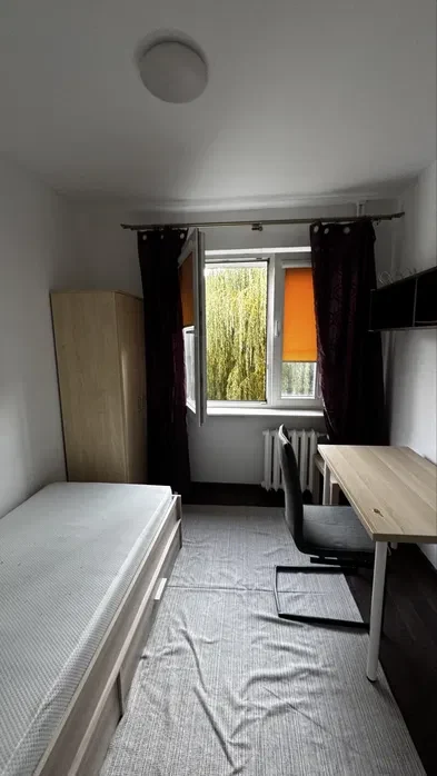 Pokój na Paderewskiego 3B, blisko uniwersytetu rzeszowskiego oraz millenium hall, wynajme odstepny od zaraz - 1/7