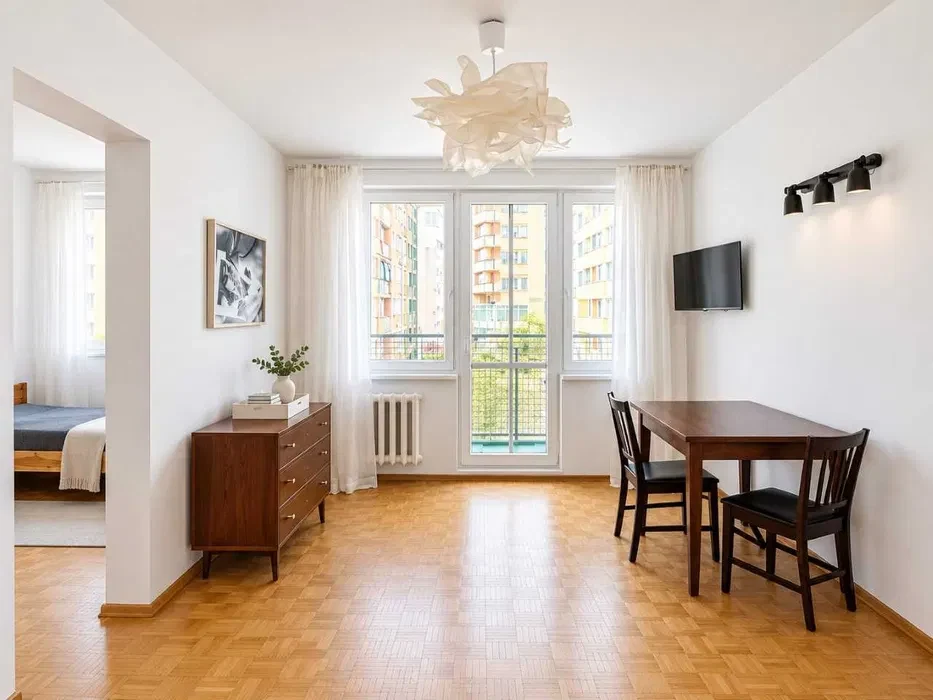 Oddzielna kuchnia | Balkon | Solec - 1/8
