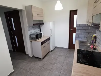 Pokoje dla studentek os. SOBIESKIEGO 21 blisko UAM i PST - miniatura 4