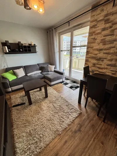 Mieszkanie z garażem podziemnym 2 pokoje i salon z kuchnią Jantarowa