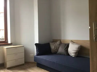 Mieszkanie do wynajęcia, 3 duże pokoje, plac Inwalidów, Kraków - miniatura 2