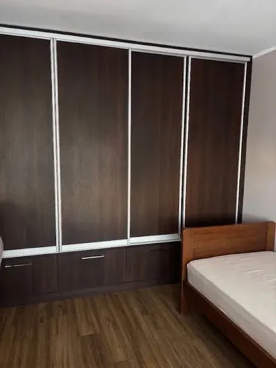 Rezerwacja Cena za całość najmu Wynajmę kawalerkę 30m2 ul. Ogińskiego 1 - miniatura 3