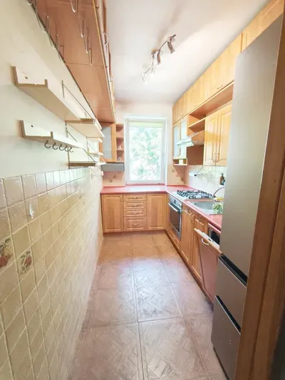Wynajem: 2 pokoje z oddzielną kuchnią, 40 m² – Warszawa, Muranów (ul. Nowolipki 24) - miniatura 3