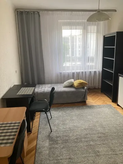 Pokój dla 2 lub 1 osoby, Centrum Kielc, blisko UJK, Śniadek, Żeromski - miniatura 5