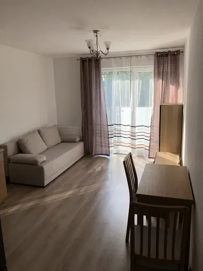 Mieszkanie 2 pok. 36m2 Wilda Czarnieckiego Umeblowane wysoki standard - miniatura 2