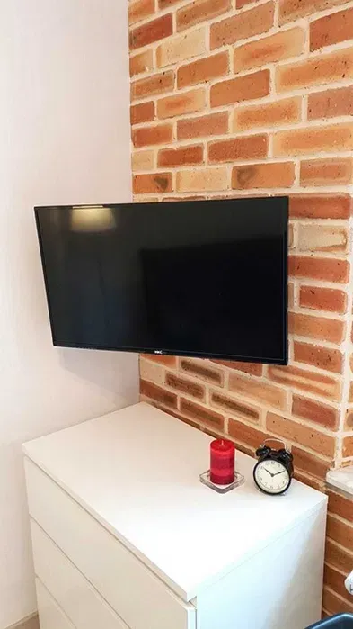 Wynajem kawalerka 20m2 dobry standard Kraków Rakowicka - miniatura 4