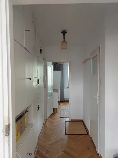 2 pokojowe Mieszkanie w Śródmieściu - miniatura 4