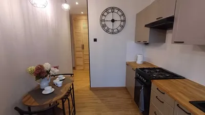 Pokój w mieszkaniu 2-pokojowym, świeżo po remoncie, blisko WAM i UMED
