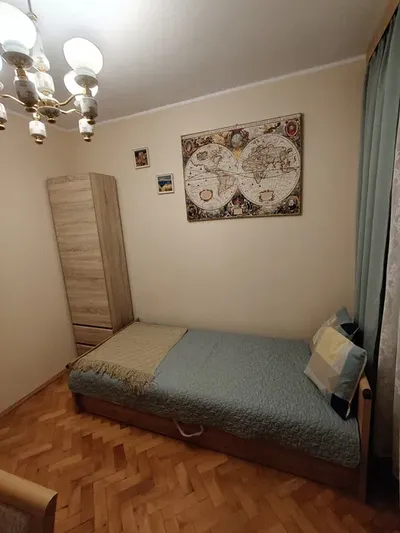 Przytulny pokój z widokiem na zatokę-obok Uniwersytetu Morskiego. - miniatura 3
