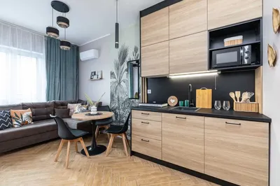 Batorego 33 | Mokotów | Kawalerka z klimatyzacją, TV i balkonem | SGH 3 min, metro 4 min | wolne od zaraz - miniatura 2