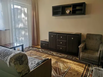 Mieszkanie 37 mkw, 2 osobne pokoje, osobna widna kuchnia, balkon, blisko Kampusu Ochota, mile widziani studenci