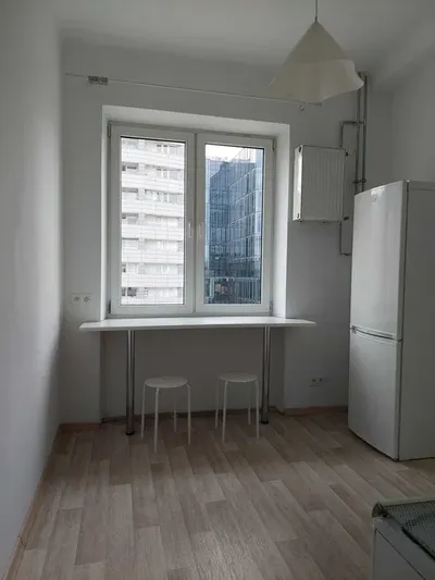 Jasna, przestronna kawalerka 34 m² | Marszałkowska I Metro Świętokrzyska | PKiN | Śródmieście - miniatura 3