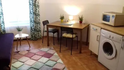 Ciche, przytulne mieszkanie 25 m2 z antresolą na Starym Mieście wynajem od właściciela / Cosy Old Town studio flat with mezzanine no commisson - miniatura 2