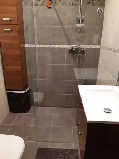 Słoneczne mieszkanie z dużą jadalnią, balkonem i piwnicą. GDYNIA Karwiny - miniatura 5