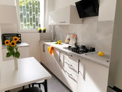 Bezpośrednio 3-pokojowe mieszkanie z oddzielną kuchnią ul. Pawia 32 - miniatura 2