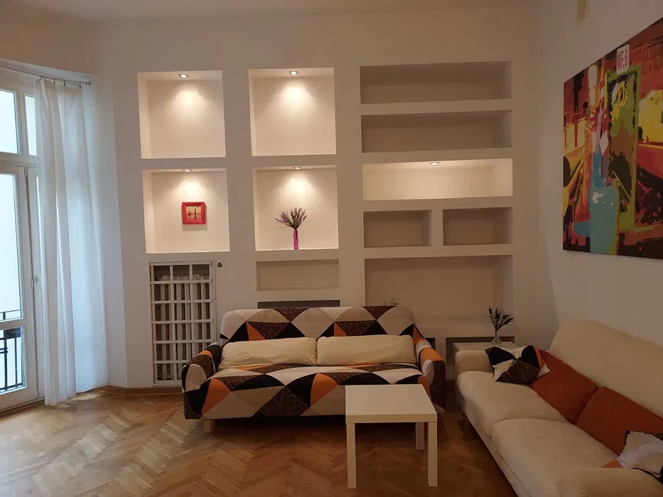 Hoża, bezpośr, 2pok.w kamienicy/ 2 rooms in the heart of Warsaw! - 1/8