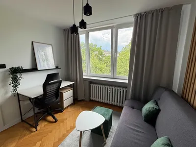 Pokój w Centrum | Poznań | Stary Browar | Po remoncie | Winda | 10m2 - miniatura 3