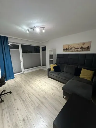 Dwa oddzielne pokoje, Wrocławska 53e, Nowa 5 dzielnica