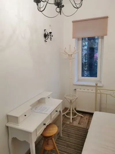 Pokój jednoosobowy - miniatura 2