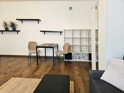 Kawalerka 36 m2, niedaleko metra pl. Wilsona - miniatura 2