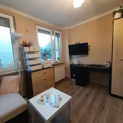 Mieszkanie na wynajem kawalerka Mazowiecka - miniatura 3