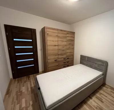 2-pokojowe mieszkanie z ogródkiem i dwiema loggiami – Warszawa, ul. Marywilska 19A - miniatura 4