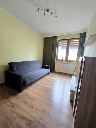 RAKOWIECKA, 70 m2, 3 pokoje + osobna kuchnia, garaż, komórka, NISKIE ŁĄKI - miniatura 5