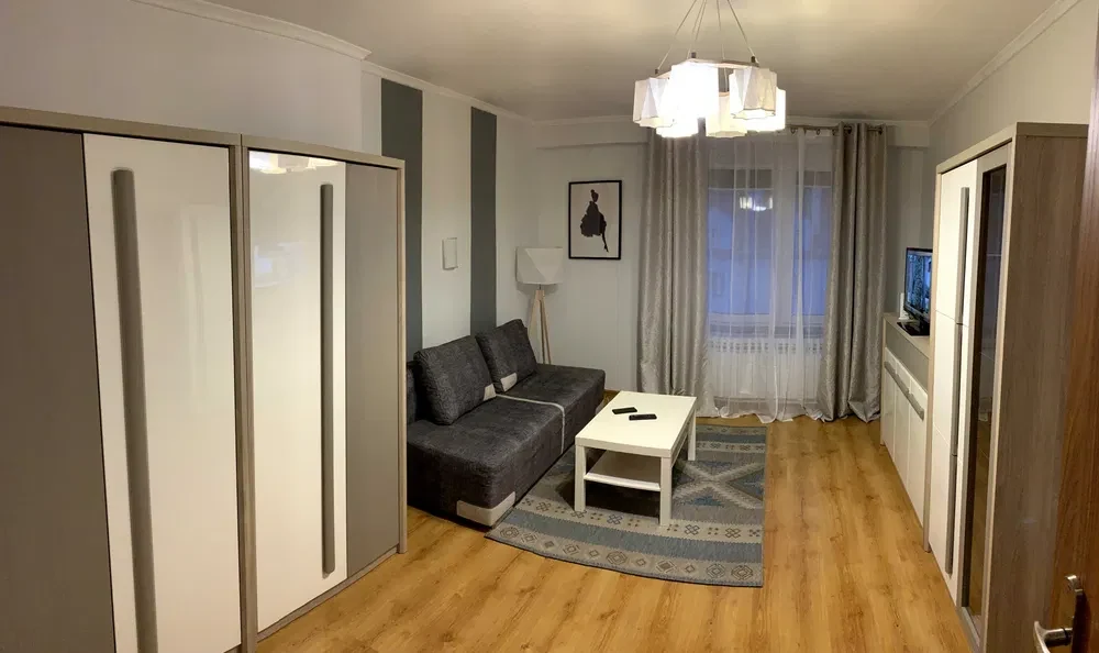 Mieszkanie dwupokojowe na wynajem. Bez prowizji - 1/8