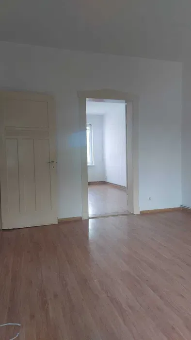 Wynajmę 2 duże pokoje 56 m² Traugutta Szwederowo kamienica po rewitalizacji - miniatura 4