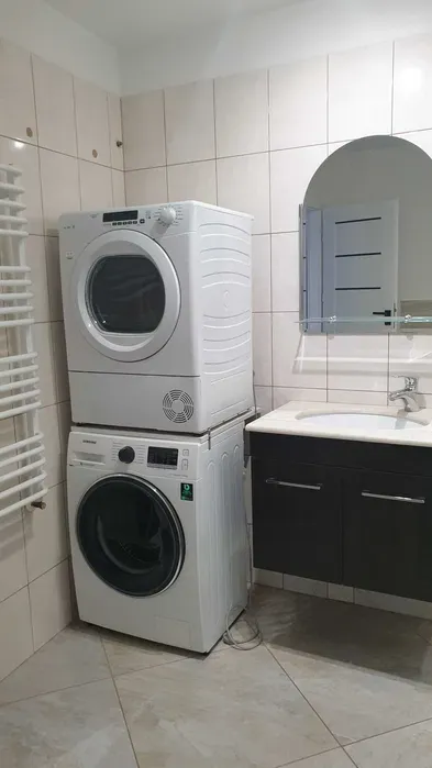 wynajmę mieszkanie 2 pokojowe 57 m2 w bloku 2 piętrowym Gumieńce - miniatura 4